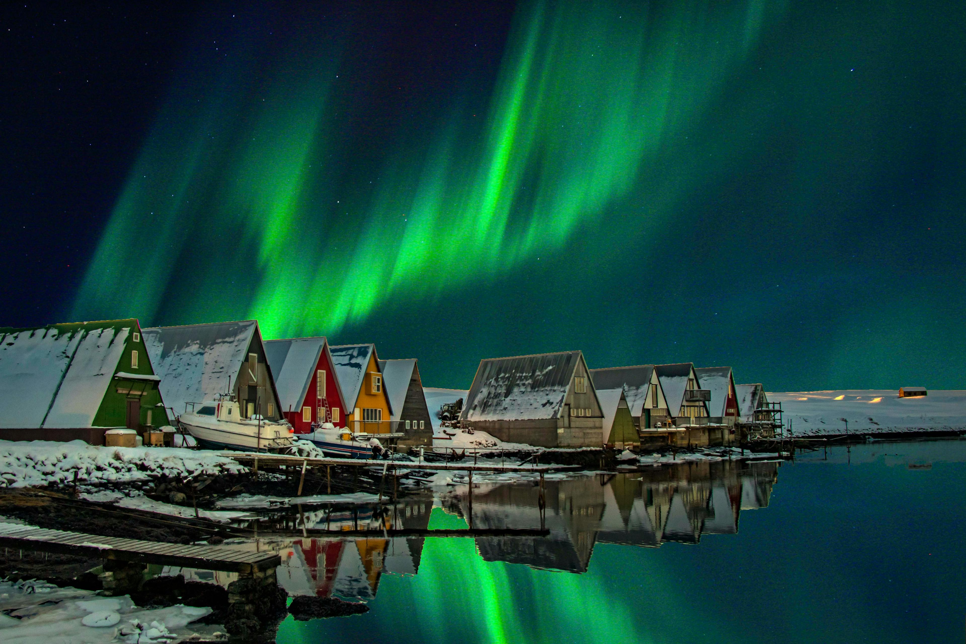  Northern Lights Private Tour - Up to 9 passengers